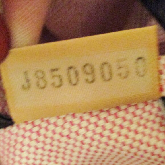 Dooney & Bourke Satchel Handbag Black Croc Embossed Leather Reversible Clip Lock - Picture 15 of 15